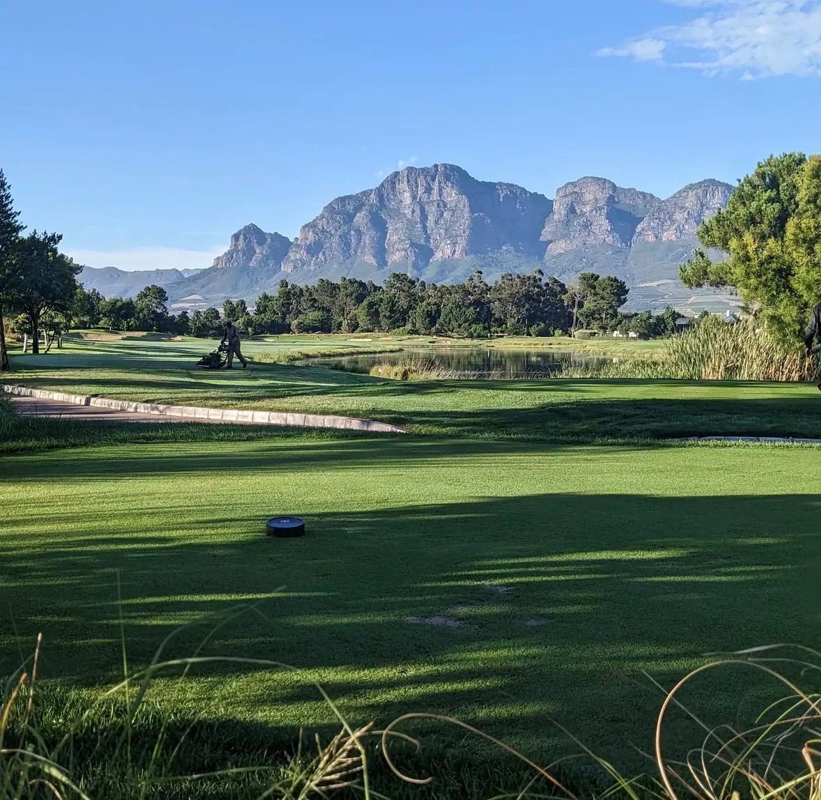 Pearl Valley fairway and Simonsberg